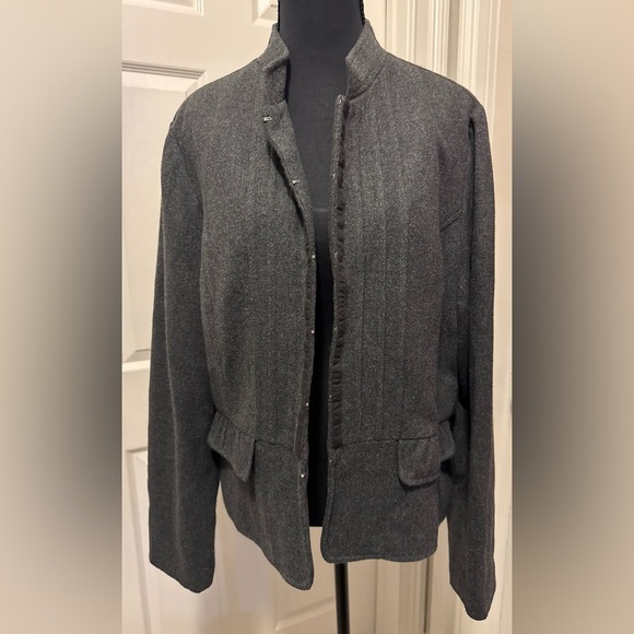 Apt. 9 Gray Blazer with Textured Fabric - Picture 1 of 7